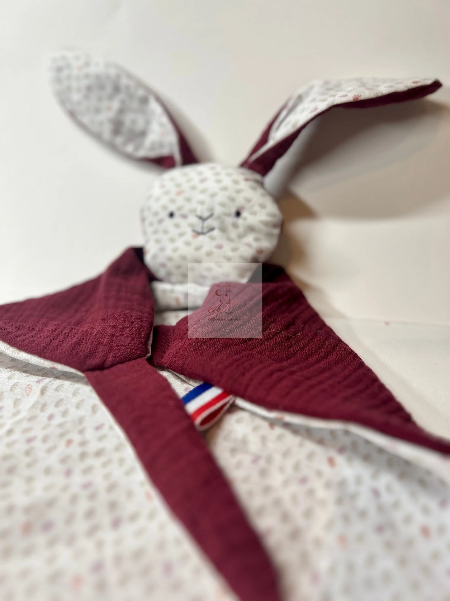 Doudou lapin plat Bordeaux AS my Baby